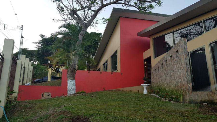 Foto Casa en Alquiler en El Rosario, Naranjo, Alajuela - U$D 1.400 - CAA56227 - BienesOnLine