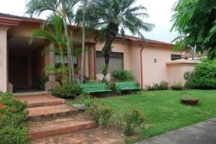 Foto Casa en Alquiler en Pozos, San Jos - U$D 3.500 - CAA24438 - BienesOnLine