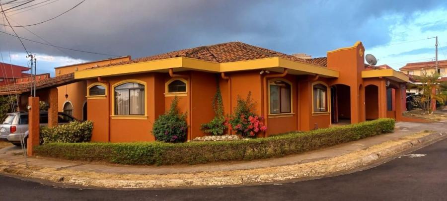 Foto Casa en Alquiler en San Francisco, Heredia - U$D 1.000 - CAA57418 - BienesOnLine