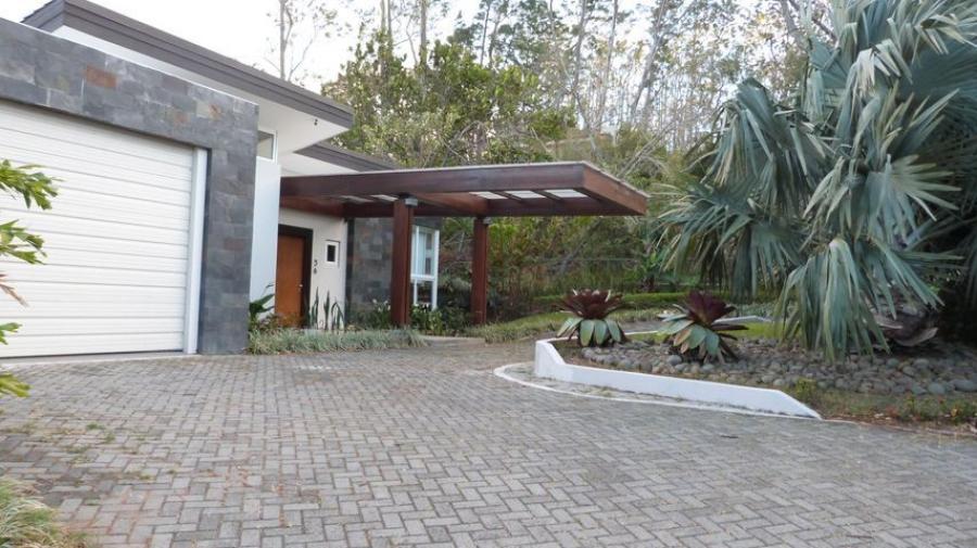 Foto Casa en Venta en Escaz, Escaz, San Jos - U$D 850.000 - CAV53916 - BienesOnLine