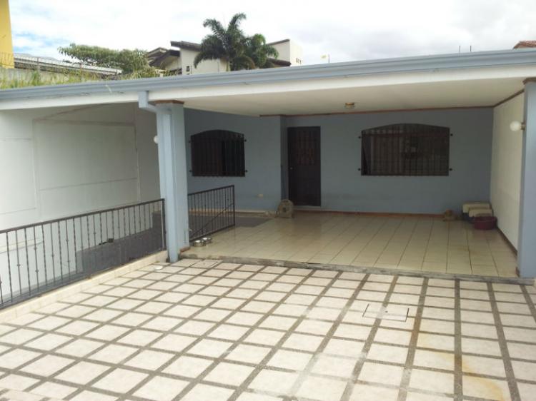 Foto Casa en Venta en Heredia, Heredia - U$D 175.000 - CAV3821 - BienesOnLine