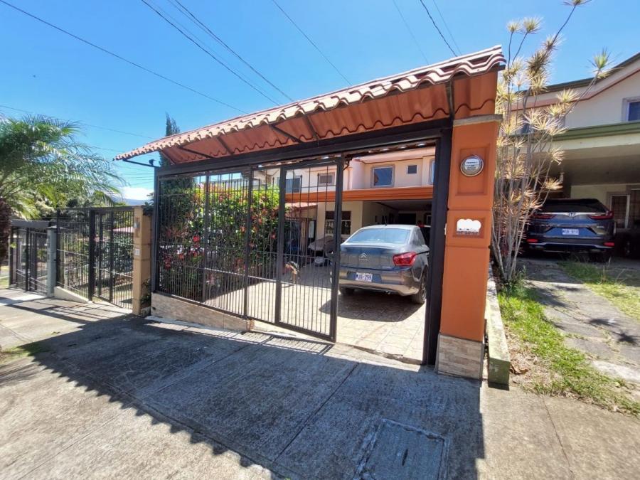 Foto Casa en Venta en Lagunilla, Residencial Real Santa Maria, Heredia - U$D 240.000 - CAV79419 - BienesOnLine