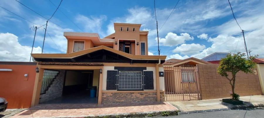 Foto Casa en Venta en Oreamuno, Cartago - U$D 144.000 - CAV62462 - BienesOnLine