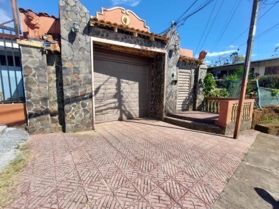 Foto Casa en Venta en Barva, Heredia - U$D 365.000 - CAV92700 - BienesOnLine