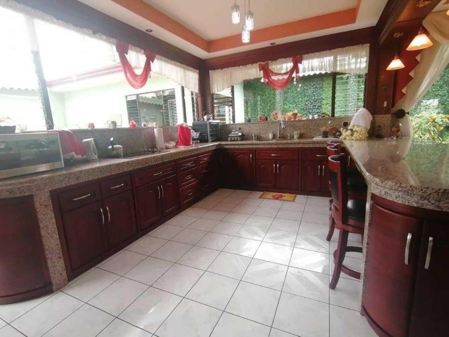Foto Casa en Venta en San Isidro, San Isidro, Heredia - U$D 900.000 - CAV88592 - BienesOnLine