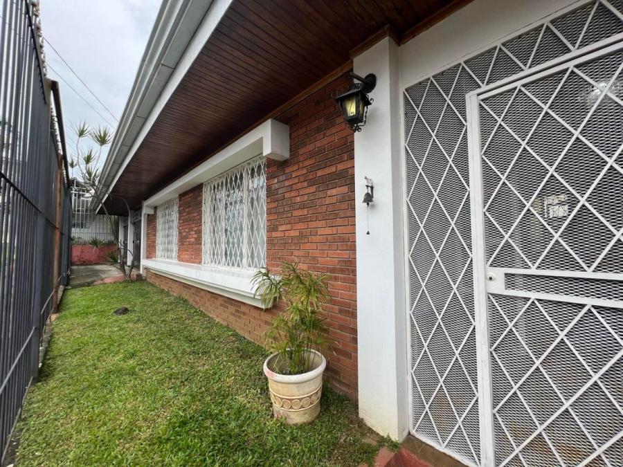 Foto Casa en Venta en Alajuela Centro, Alajuela, Alajuela - U$D 325.000 - CAV78088 - BienesOnLine