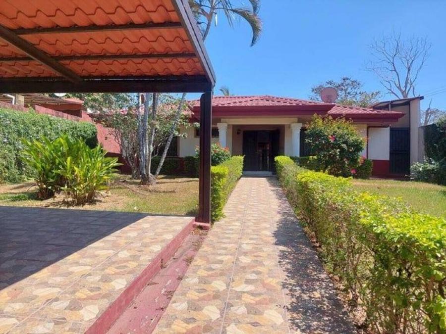 Foto Casa en Venta en Alajuela, Alajuela - U$D 223.000 - CAV92545 - BienesOnLine