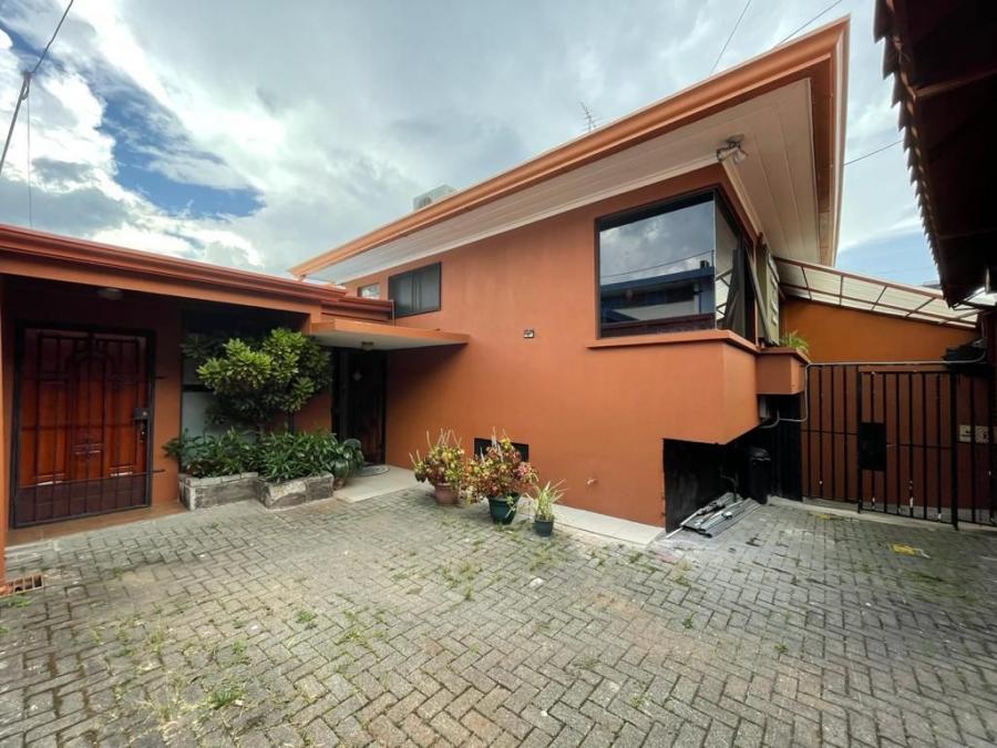 Foto Casa en Venta en San Jos, San Jos - U$D 374.999 - CAV84273 - BienesOnLine