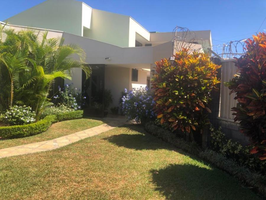 Foto Casa en Venta en Beln, Heredia - U$D 575.000 - CAV67231 - BienesOnLine