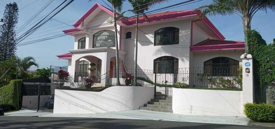 Home in Metric Way
