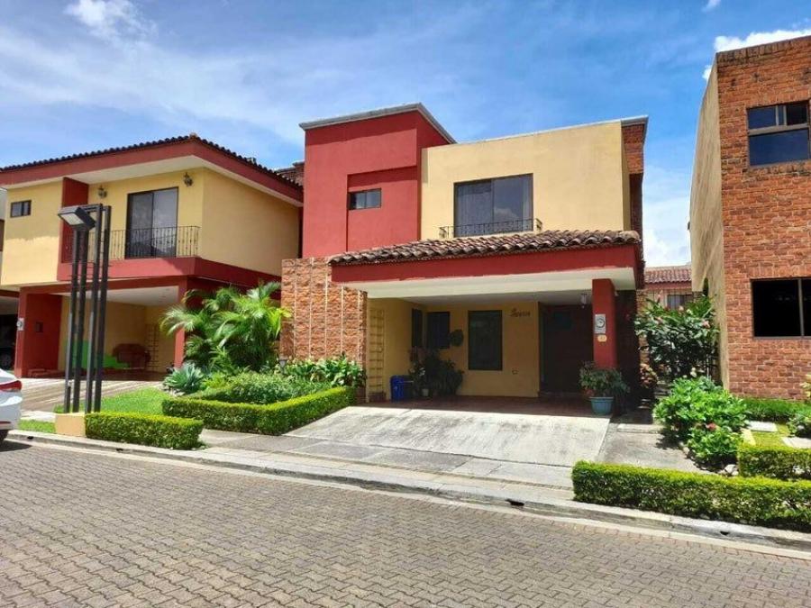 Foto Casa en Venta en San Antonio., Beln, Heredia - U$D 300.000 - CAV76029 - BienesOnLine