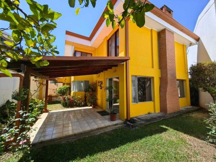 Foto Casa en Venta en Beln, Heredia - U$D 384.900 - CAV92512 - BienesOnLine