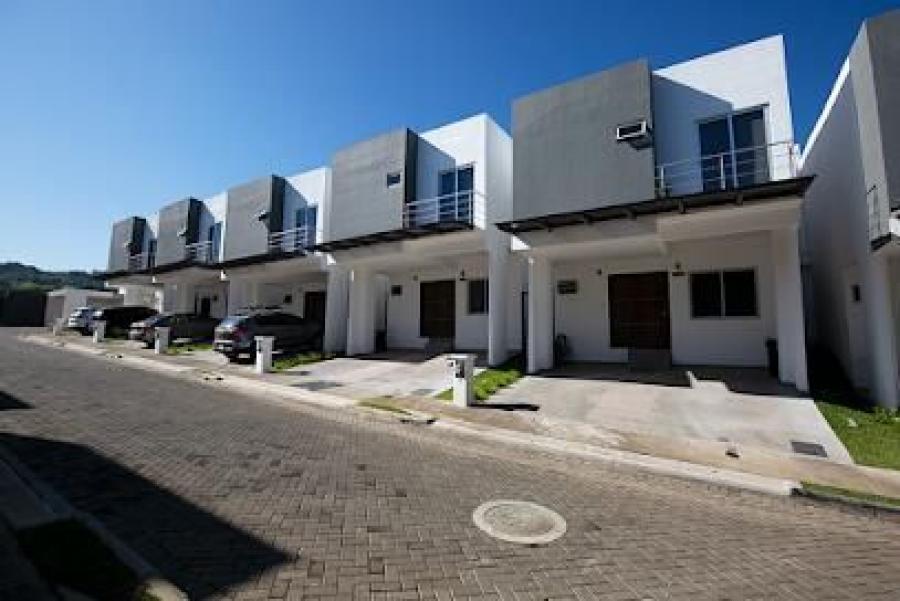 Foto Casa en Venta en Brasil, San Jos - U$D 220.000 - CAV62851 - BienesOnLine