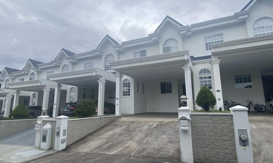 Home in Metric Way
