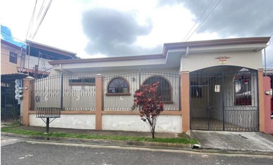 Foto Casa en Venta en Desamparaditos, San Jos - ¢ 57.900.000 - CAV56025 - BienesOnLine