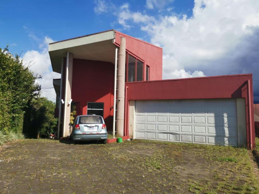 Foto Casa en Venta en Desamparados, San José - U$D 550.000 - CAV58930 - BienesOnLine