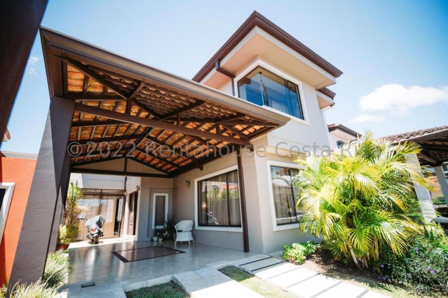 Foto Casa en Venta en Cartago, Cartago - U$D 202.950 - CAV64056 - BienesOnLine