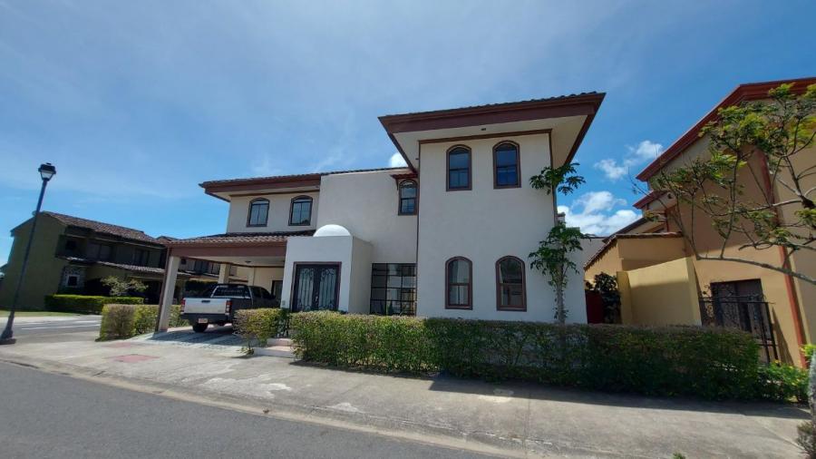 Foto Casa en Venta en El Guarco, Cartago - U$D 280.000 - CAV72895 - BienesOnLine