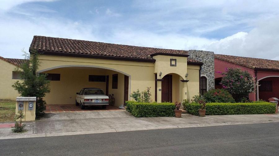 Foto Casa en Venta en El Guarco, Cartago - U$D 299.000 - CAV35916 - BienesOnLine