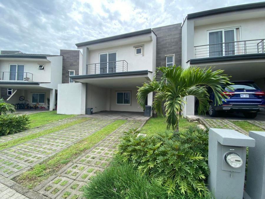 Foto Casa en Venta en Escaz, San Jos - U$D 310.000 - CAV73127 - BienesOnLine