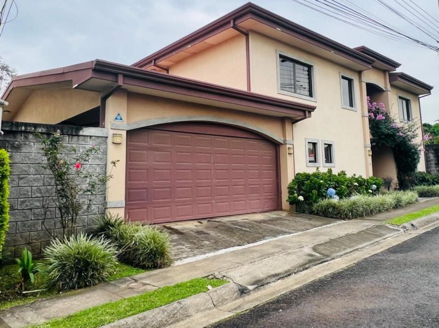 Foto Casa en Venta en Flores, Heredia - U$D 380.000 - CAV119437 - BienesOnLine