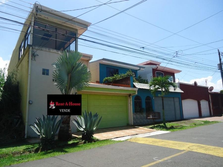 Foto Casa en Venta en Flores, Flores, Heredia - U$D 160.000 - CAV37869 - BienesOnLine