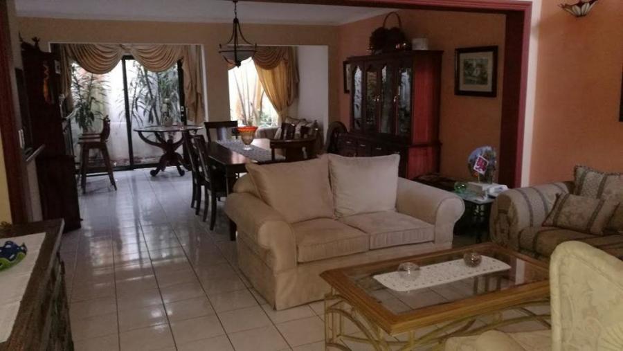 Foto Casa en Venta en Guayabo, San Jos - U$D 350.000 - CAV48945 - BienesOnLine