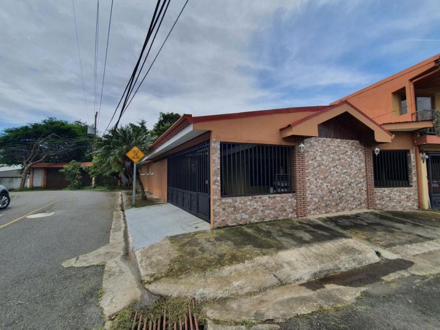 Home in Metric Way