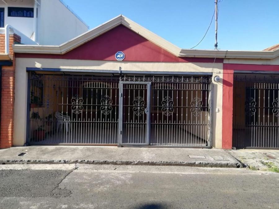 Foto Casa en Venta en Heredia, Heredia - U$D 139.400 - CAV59412 - BienesOnLine
