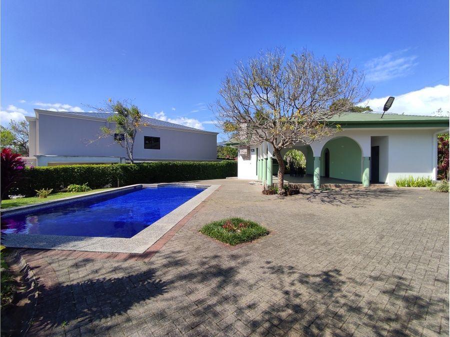 Foto Casa en Venta en Los Angeles, San Rafael, Heredia - U$D 250.000 - CAV92312 - BienesOnLine