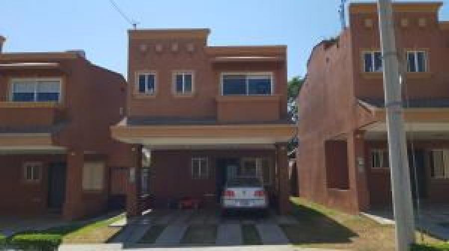Foto Casa en Venta en La Gucima, Alajuela - U$D 155.000 - CAV25298 - BienesOnLine