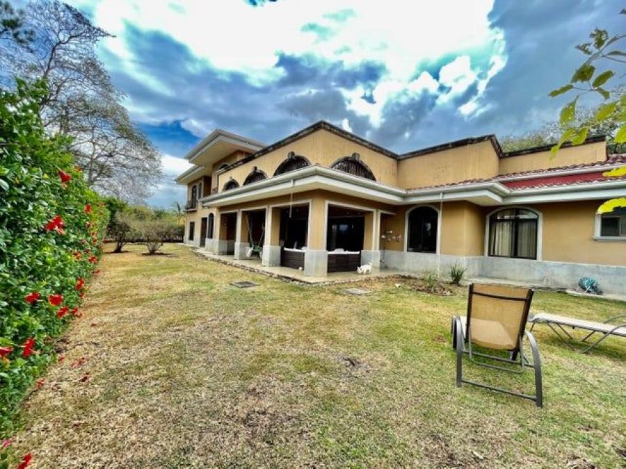 Foto Casa en Venta en Gucima, Alajuela - U$D 739.999 - CAV78823 - BienesOnLine