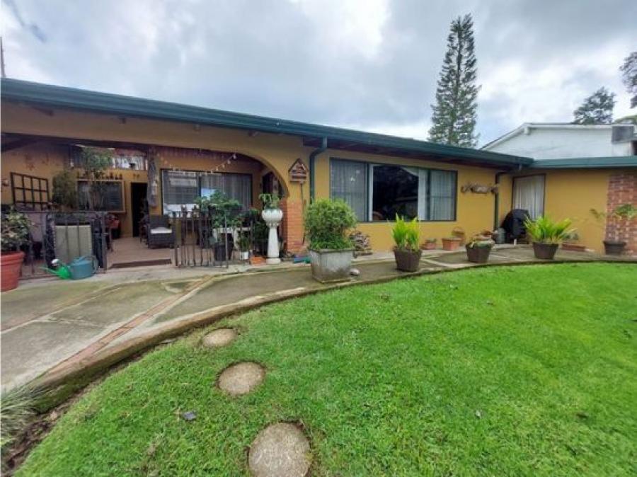 Foto Casa en Venta en La Unión, Cartago - U$D 590.000 - CAV119409 - BienesOnLine