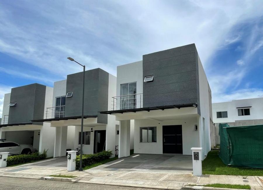 Foto Casa en Venta en Mora, San Jos - U$D 175.000 - CAV82180 - BienesOnLine