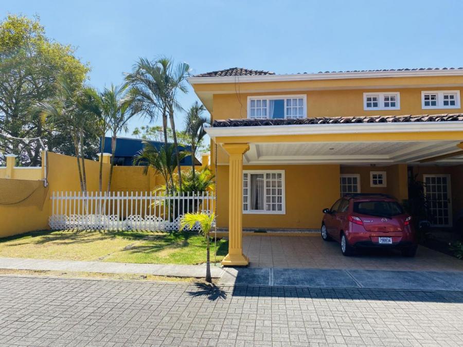 Foto Casa en Venta en San Vicente, Moravia, San Jos - U$D 200.000 - CAV77453 - BienesOnLine