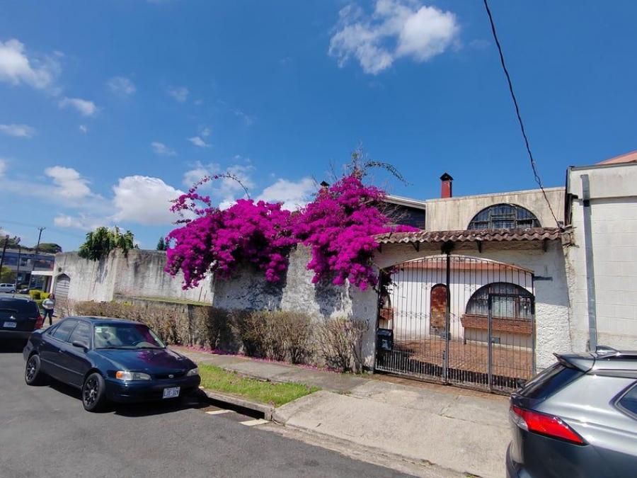 Foto Casa en Venta en San Vicente, Moravia, San Jos - U$D 550.000 - CAV75062 - BienesOnLine