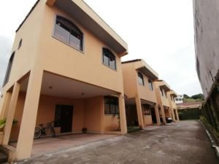 Foto Casa en Venta en Pinares, San Jos - U$D 189.000 - CAV25300 - BienesOnLine