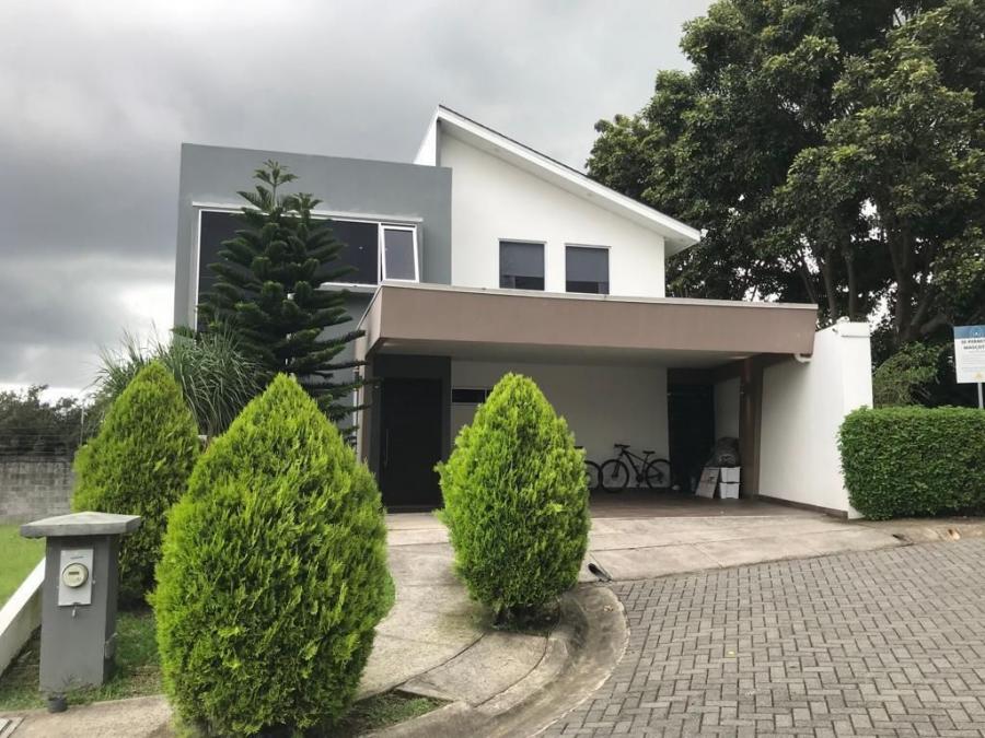 Foto Casa en Venta en Ro Segundo, Alajuela - U$D 300.000 - CAV89224 - BienesOnLine