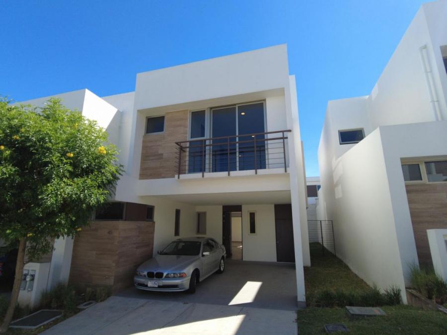 Foto Casa en Venta en Escaz, San Jos - U$D 355.000 - CAV55561 - BienesOnLine