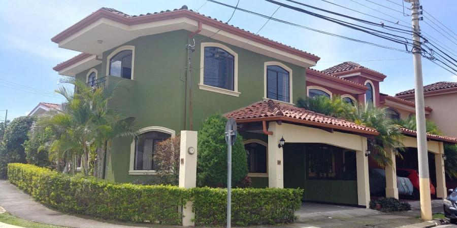 Foto Casa en Venta en San Francisco, Heredia - U$D 215.000 - CAV64051 - BienesOnLine