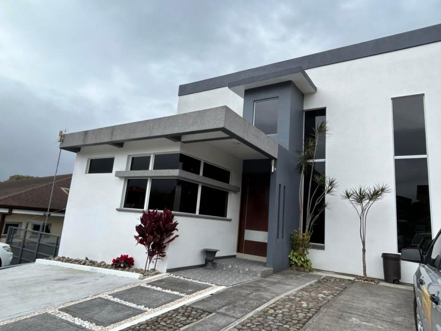 Foto Casa en Venta en San Isidro, Heredia - U$D 795.000 - CAV71797 - BienesOnLine