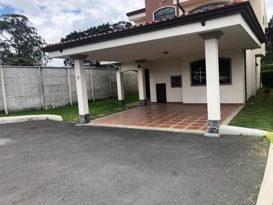 Foto Casa en Venta en San Isidro, Heredia - U$D 315.000 - CAV52975 - BienesOnLine