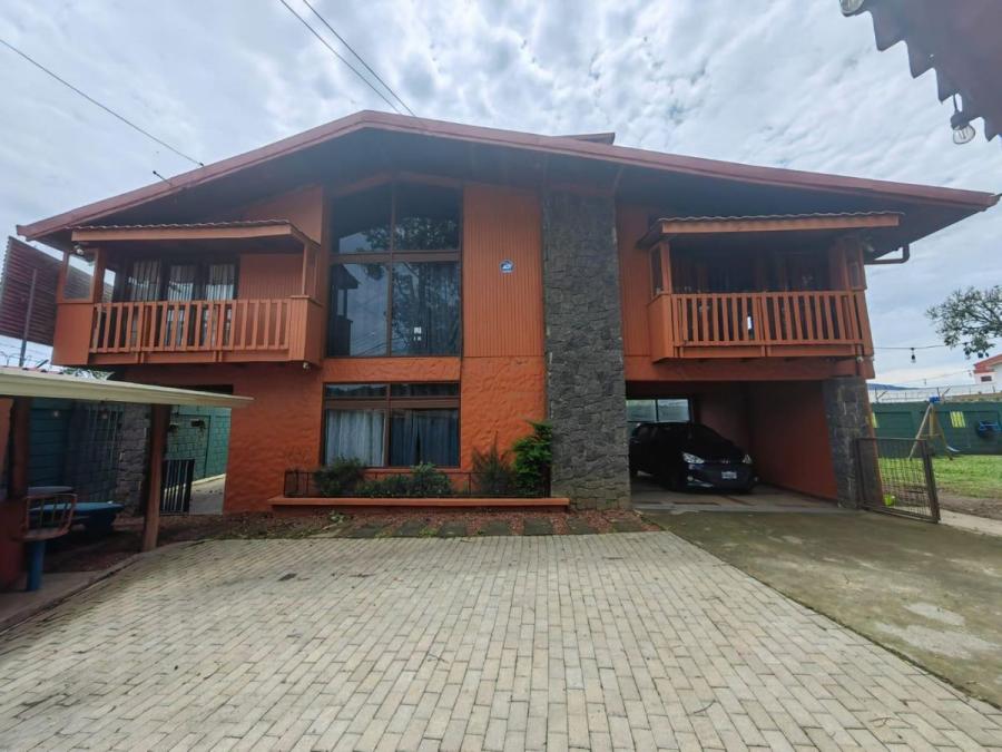 Home in Metric Way