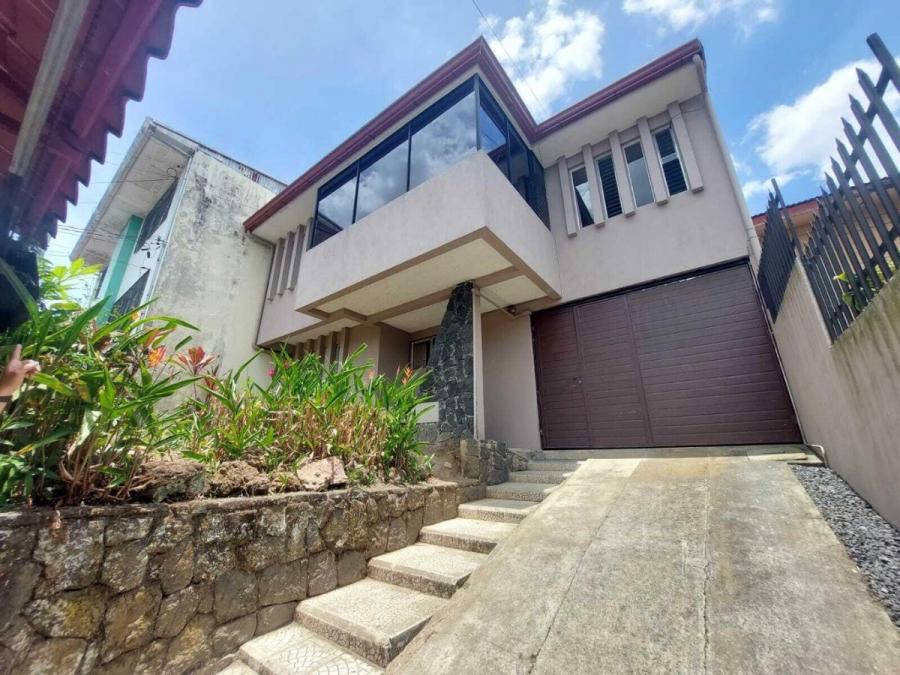 Home in Metric Way