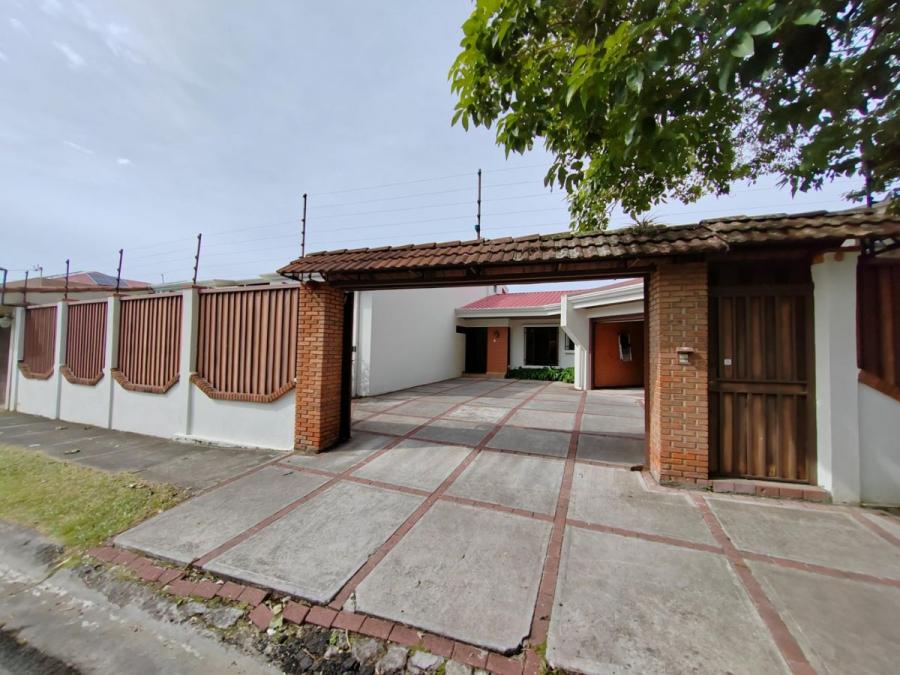 Home in Metric Way