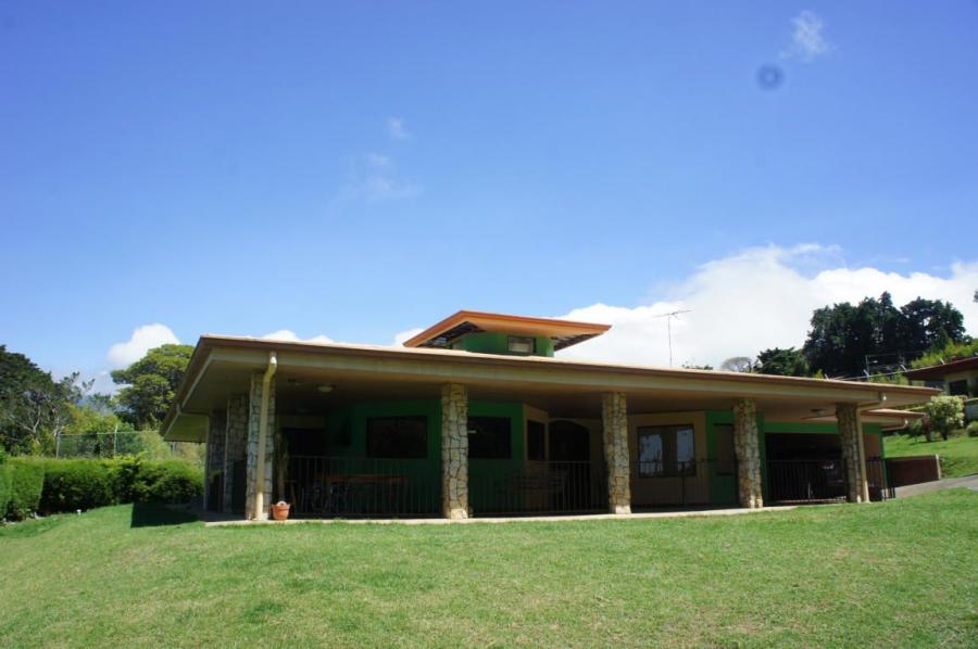 Foto Casa en Venta en San Rafael, Heredia - U$D 800.000 - CAV31930 - BienesOnLine