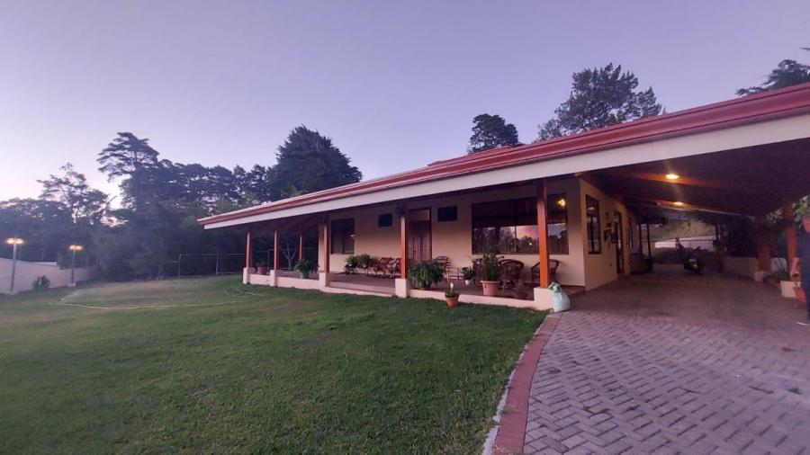 Foto Casa en Venta en San Rafael, Heredia - U$D 420.000 - CAV76904 - BienesOnLine