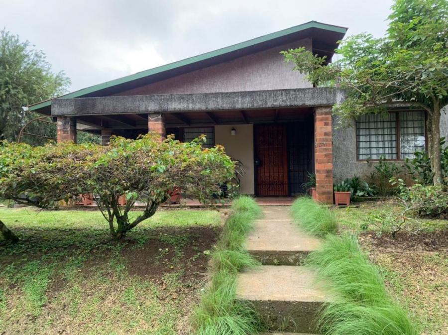 Foto Casa en Venta en San Ramn, Alajuela - U$D 400.000 - CAV49566 - BienesOnLine