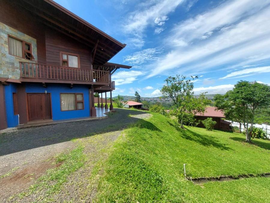Foto Casa en Venta en San Ramn, Alajuela - U$D 800.000 - CAV86126 - BienesOnLine