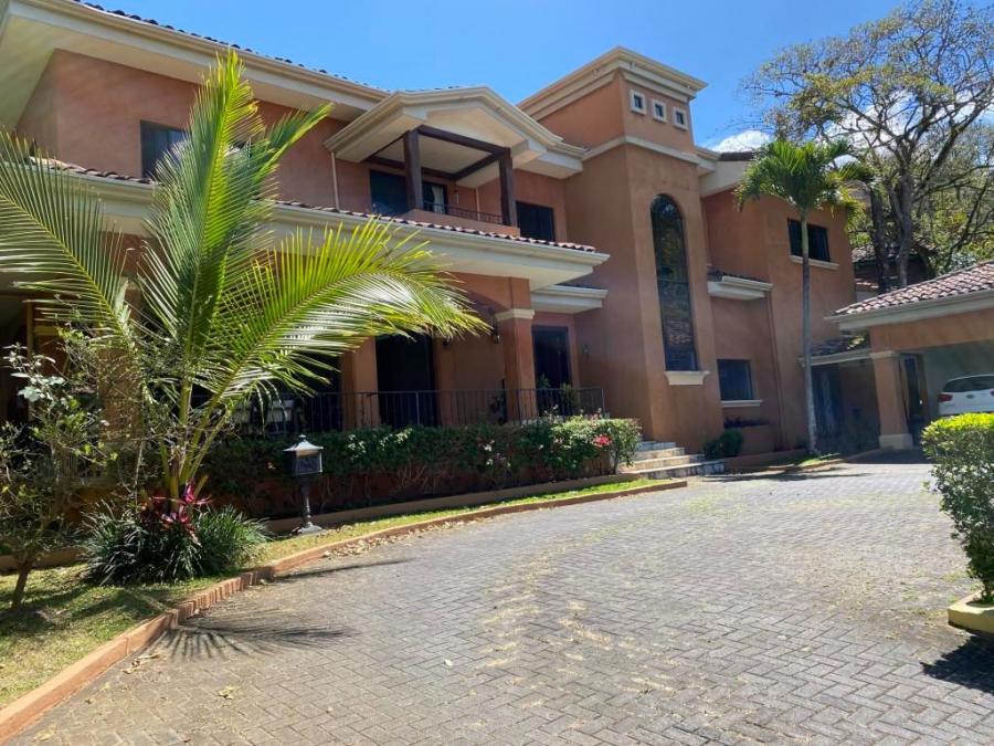 Foto Casa en Venta en Santa Ana, San Jos - U$D 1.000.000 - CAV50137 - BienesOnLine